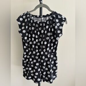Old Navy Girls Floral Romper size Large 10-12